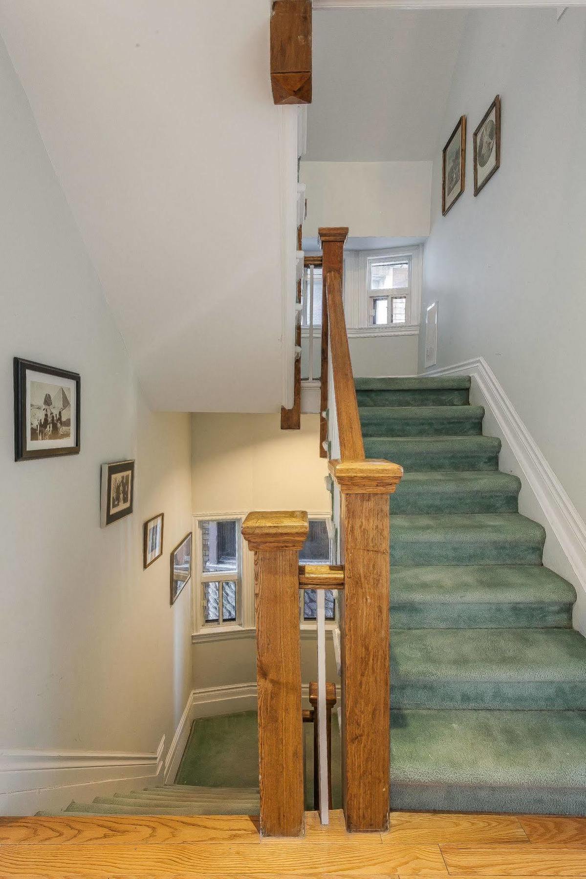 Rose Garden Bed And Breakfast โตรอนโต ภายนอก รูปภาพ